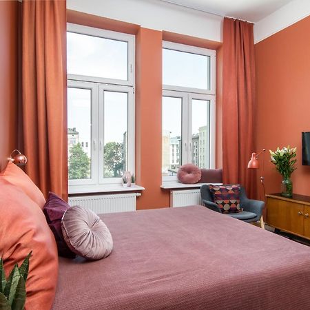 Barbacan Suites - Old Town Apartments - By Upstairs Kraków Zewnętrze zdjęcie