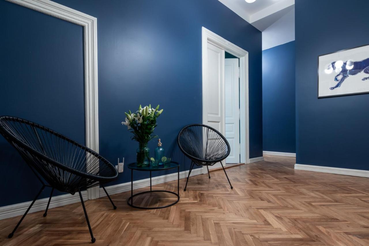 Barbacan Suites - Old Town Apartments - By Upstairs Kraków Zewnętrze zdjęcie