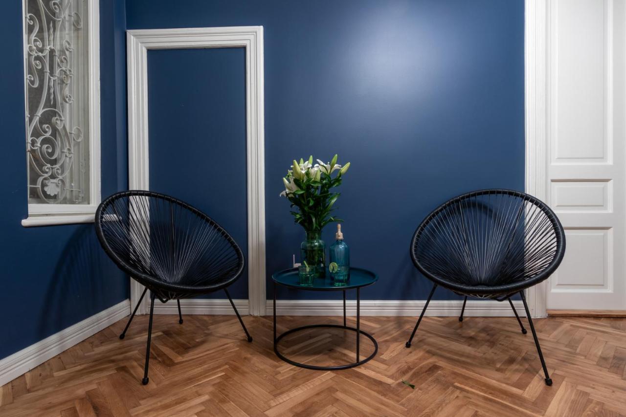 Barbacan Suites - Old Town Apartments - By Upstairs Kraków Zewnętrze zdjęcie