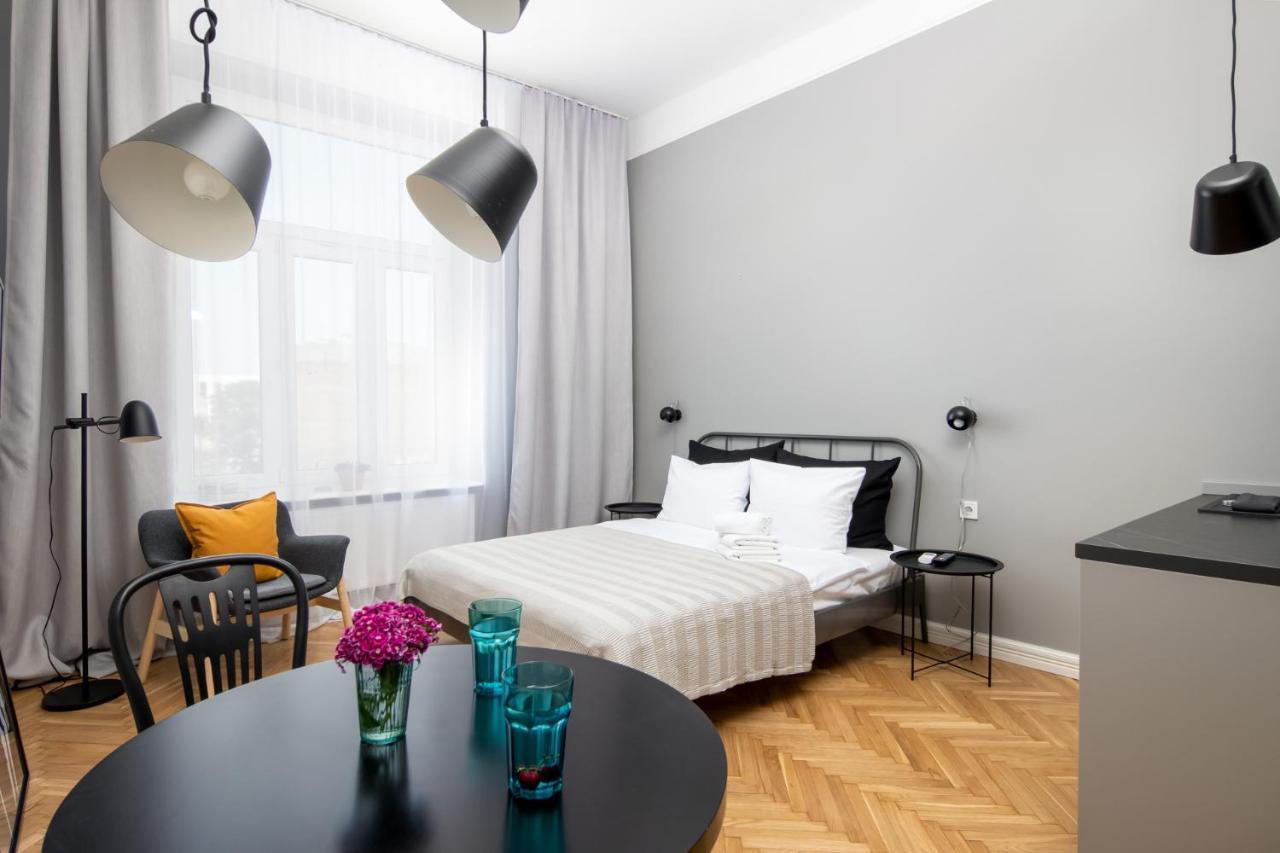 Barbacan Suites - Old Town Apartments - By Upstairs Kraków Zewnętrze zdjęcie